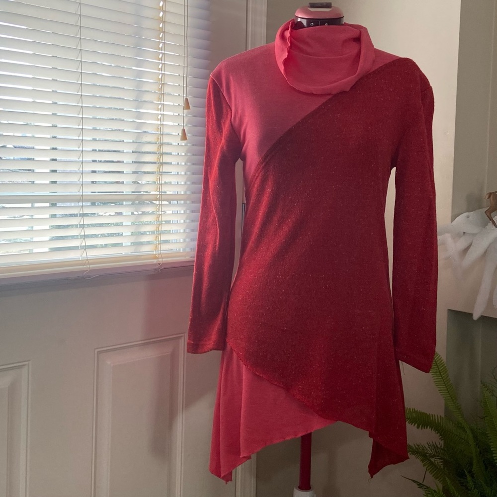 Boho style Women pink cotton polyester blend long sleeves top. Size S. Used.